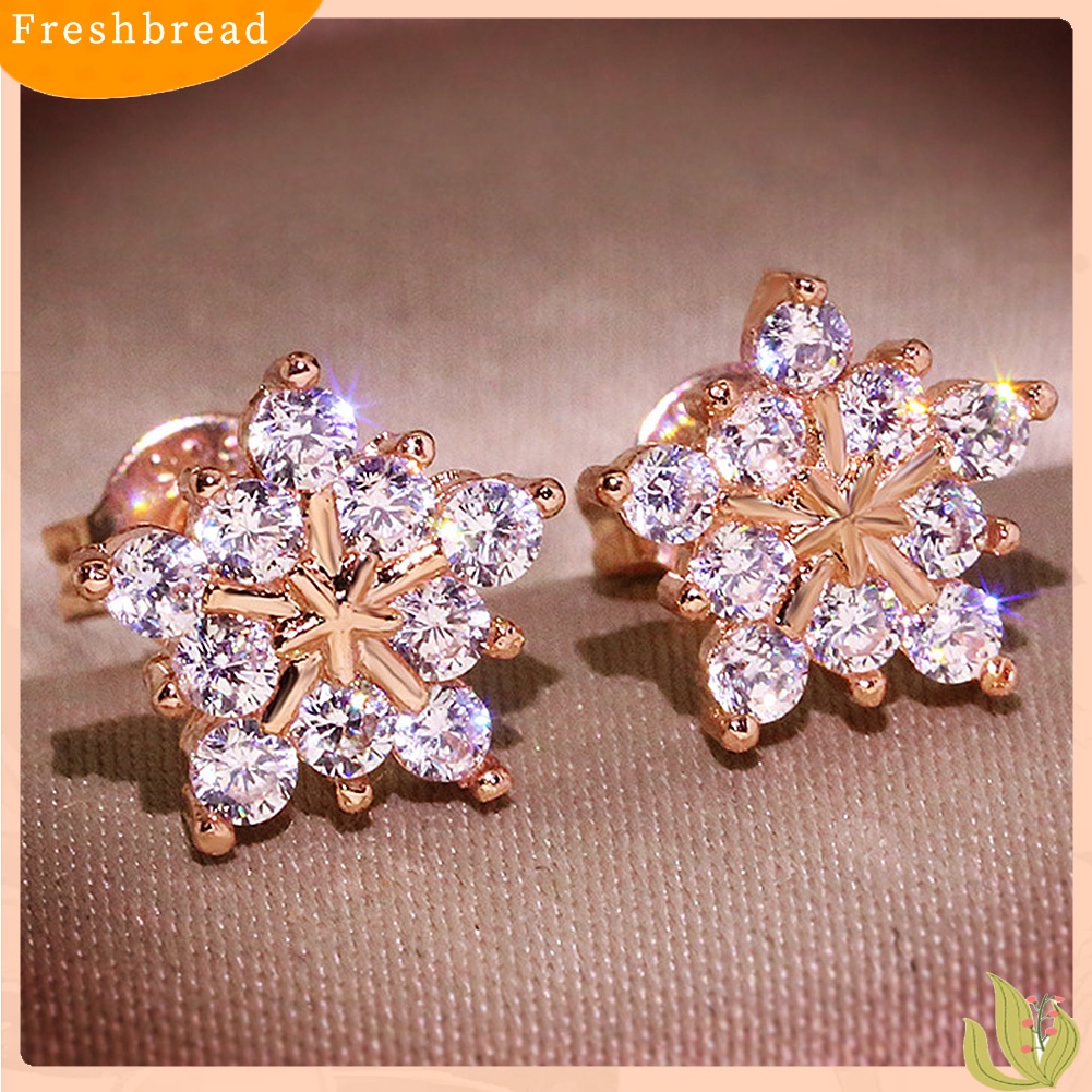 &lt; Freshbread &gt; Fashion Wanita Berlian Imitasi Penuh Bertatahkan Snowflake Ear Stud Earrings Perhiasan Hadiah