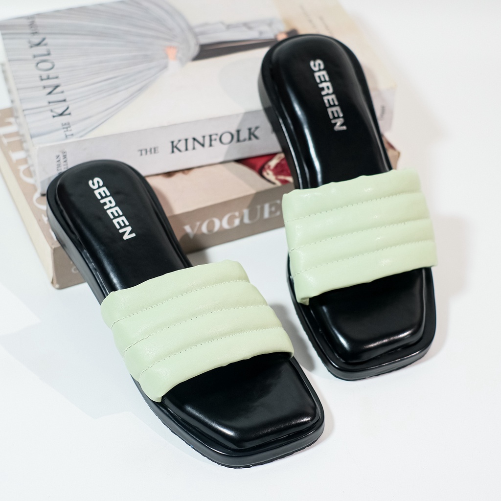 Sereen Sliders - Sandal Selop Wanita Tebal dan Empuk - Kenyamanan Maksimal saat Berpergian