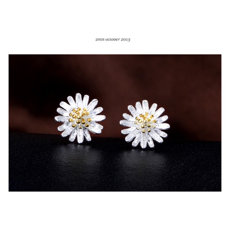 Goldkingdom Fashion Perhiasan Aksesoris Ready Stock Perak Disepuh Anting Perempuan Daisy Kecil Anting Korea Segar Krisan Anting Bunga Matahari.