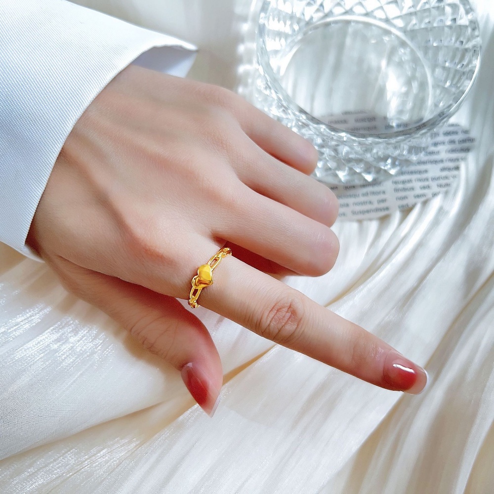 Cincin Cinta Rantai Baru Sederhana Tidak Luntur Cincin Jari Telunjuk Rasa High-end Wanita Cincin Kepribadian Fashion Untuk Pacar Perhiasan Hati Manis