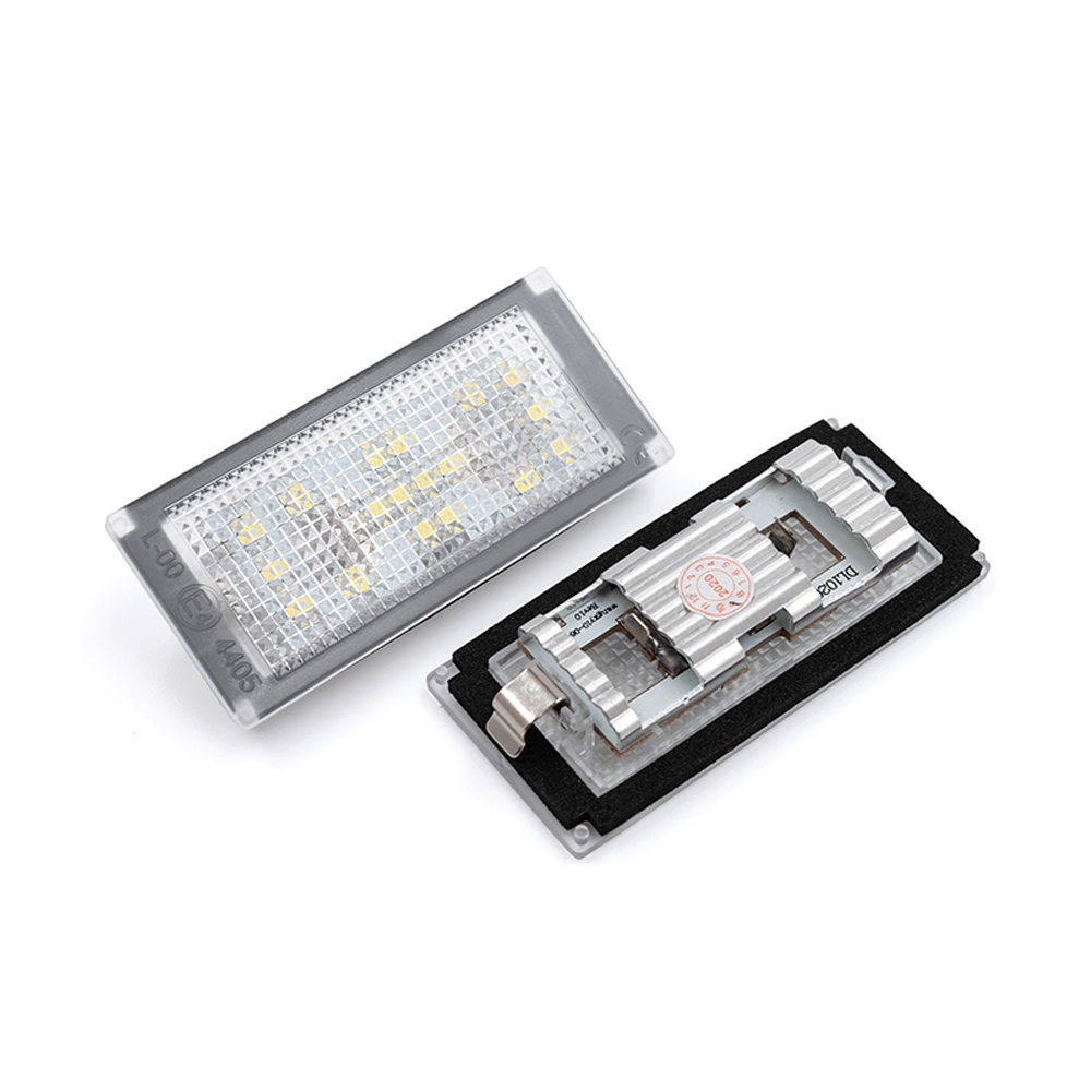 2pcs Lampu Plat Nomor Plat LED Putih Lampu Untuk BMW E65 E66 730i 735i 740i 745i 750i Saloon 2006 2007 2008