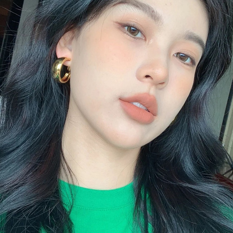 Papaozhu Vintage Emas Logam Besar Bulat Hoop Anting Untuk Wanita Gadis Chic Fashion Geometris Anting Kepribadian Telinga Perhiasan Pesta