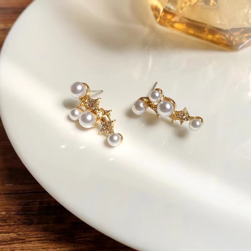 S925 sterling silver Anting Bintang Mutiara Wanita Serbaguna Tinggi -Tingkat retro Temperamen Anting Perempuan