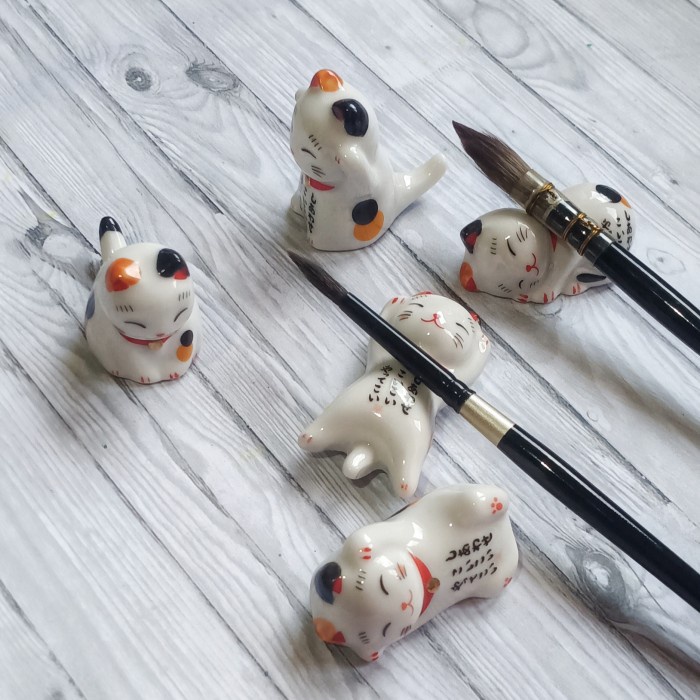 

Brush rest keramik, tatakan kuas, tatakan sumpit neko - E