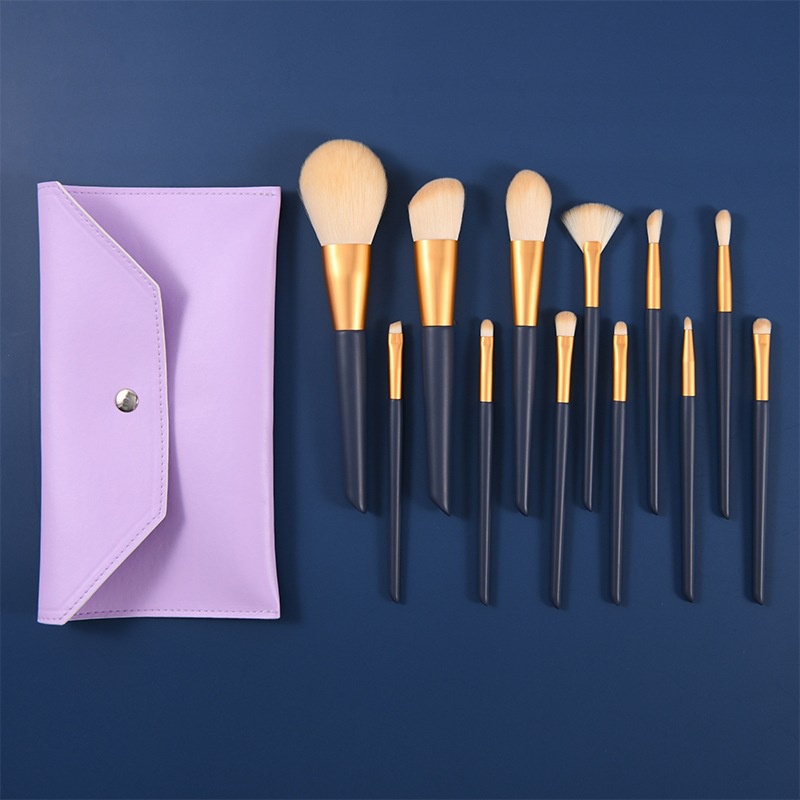 12pcs Grape star moving makeup brush soft bristle set eye shadow blush loose powder brush highlight brush foundation brush full set 20136