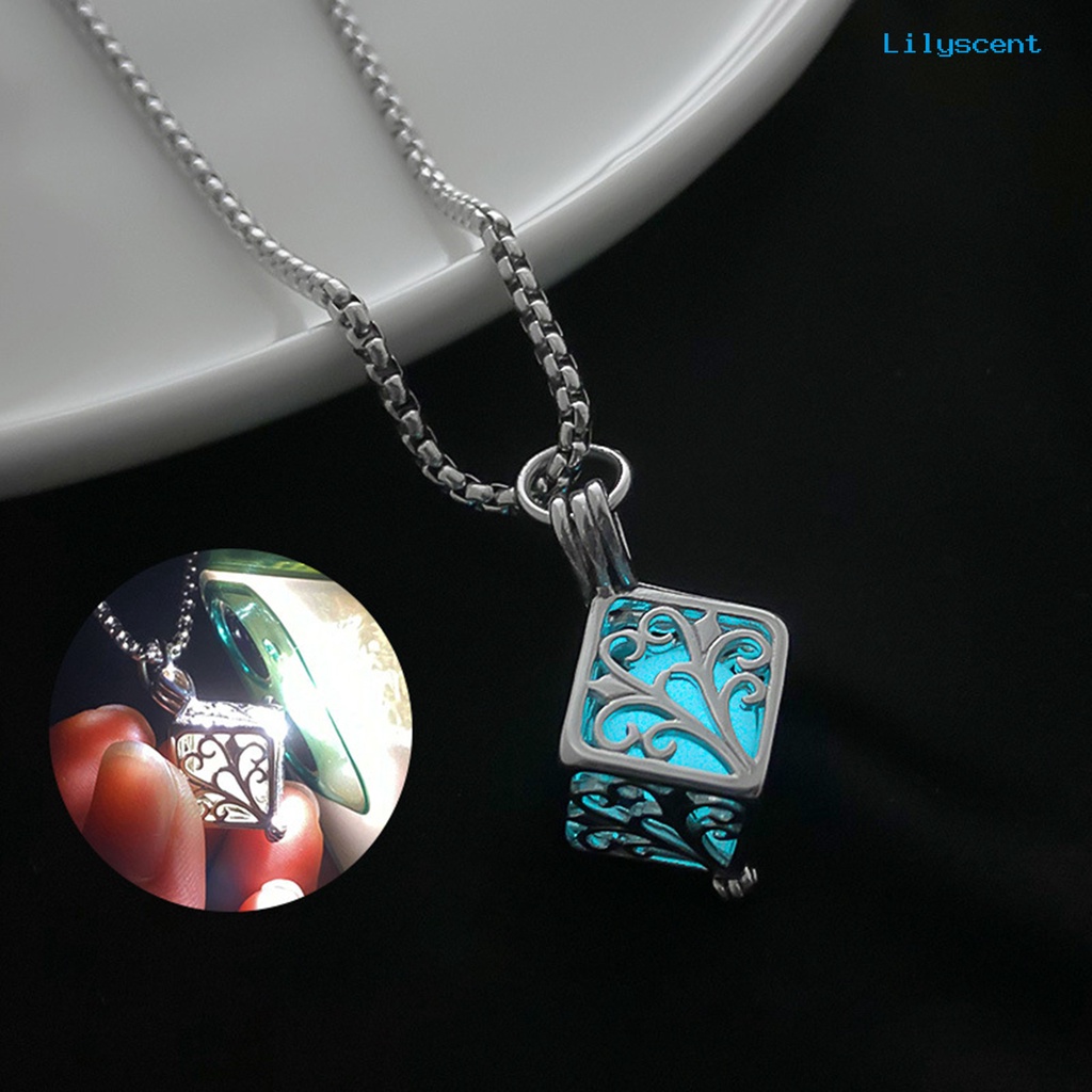 [LS]Geometric Glow in The Dark Kalung Liontin Persegi Dengan Rantai Titanium Untuk Wanita Aksesori Neonsensi Malam Bergaya Minimalis