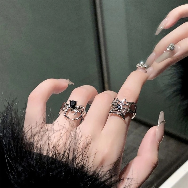 Fashion Punk Tidak Teratur Hitam Kristal Spider Webs Rings Hip Hop Gelap Gaya Wanita Gadis Logam Pembukaan Yang Dapat Disesuaikan Jari Cincin Perhiasan