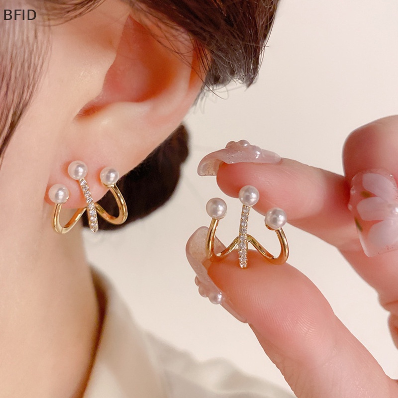 [BFID] Geometris Logam Cakar Anting Korea Shiny Kristal Mutiara Manis Wanita Stud Earrings Pesta Ulang Tahun Pernikahan Perhiasan [ID]