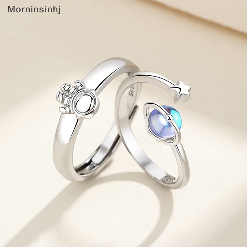 Mornin Pasangan Astronot Planet Cincin Pasangan Aksesoris Spaceman Moon Ring Star Moon Finger Ring Untuk Kekasih Pria Wanita Perhiasan id