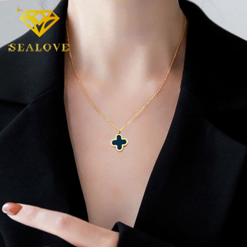 Kalung Titanium Bunga Clover Hitam Keberuntungan Emas 18K Anti Karat Aesthetic Korea Aksesoris Wanita Perhiasan Necklace