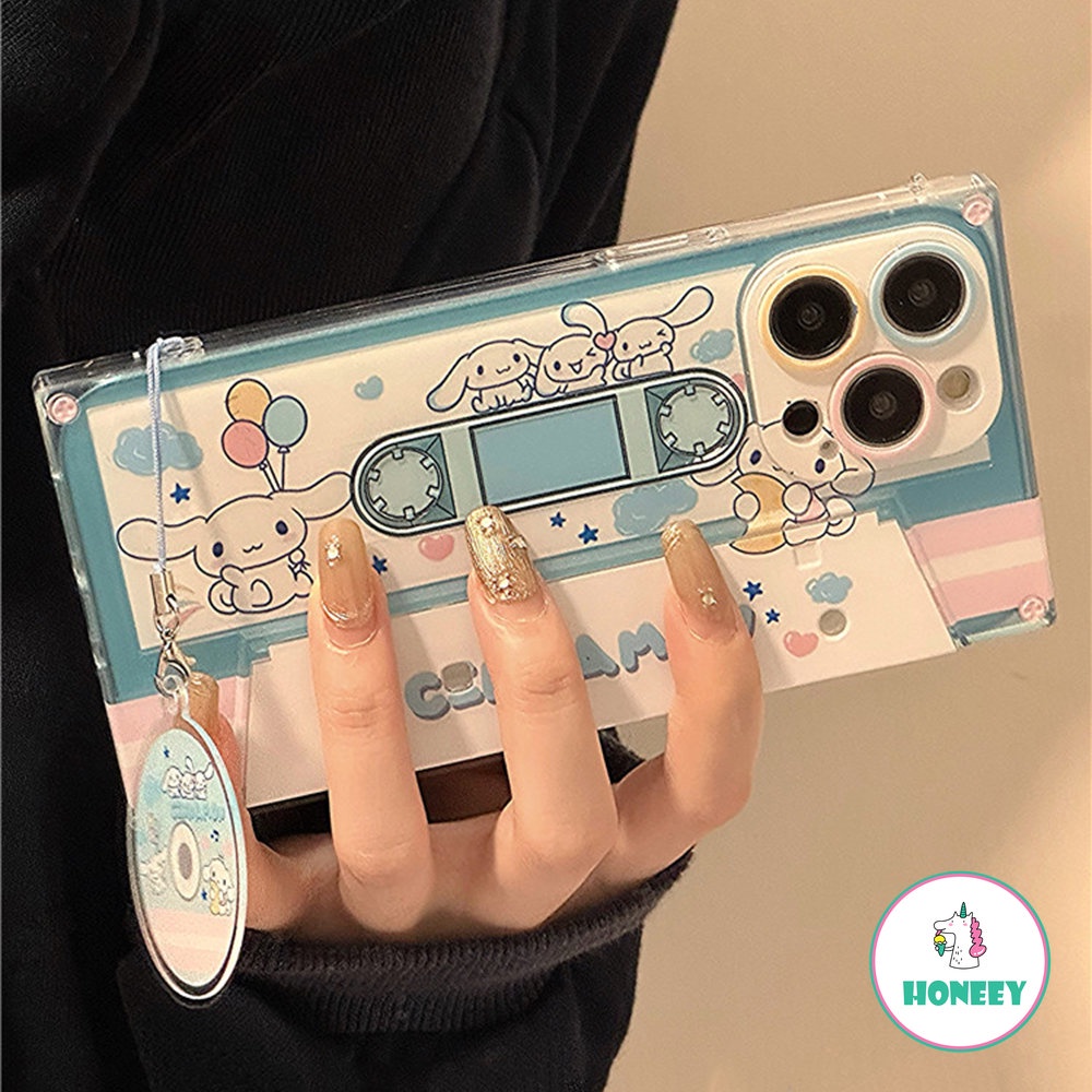 Kartun Sanrio Hello Kitty Cinnamoroll Tape CD Invisible Bracket Dengan Liontin Phone Case Untuk Iphone14 13 12 Pro Max Case iPhone 11tutup Belakang