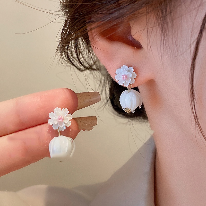 Jepang Korea Temperamen Sederhana Gaya Baru Bunga Putih Temperamen Manis Anting Indah