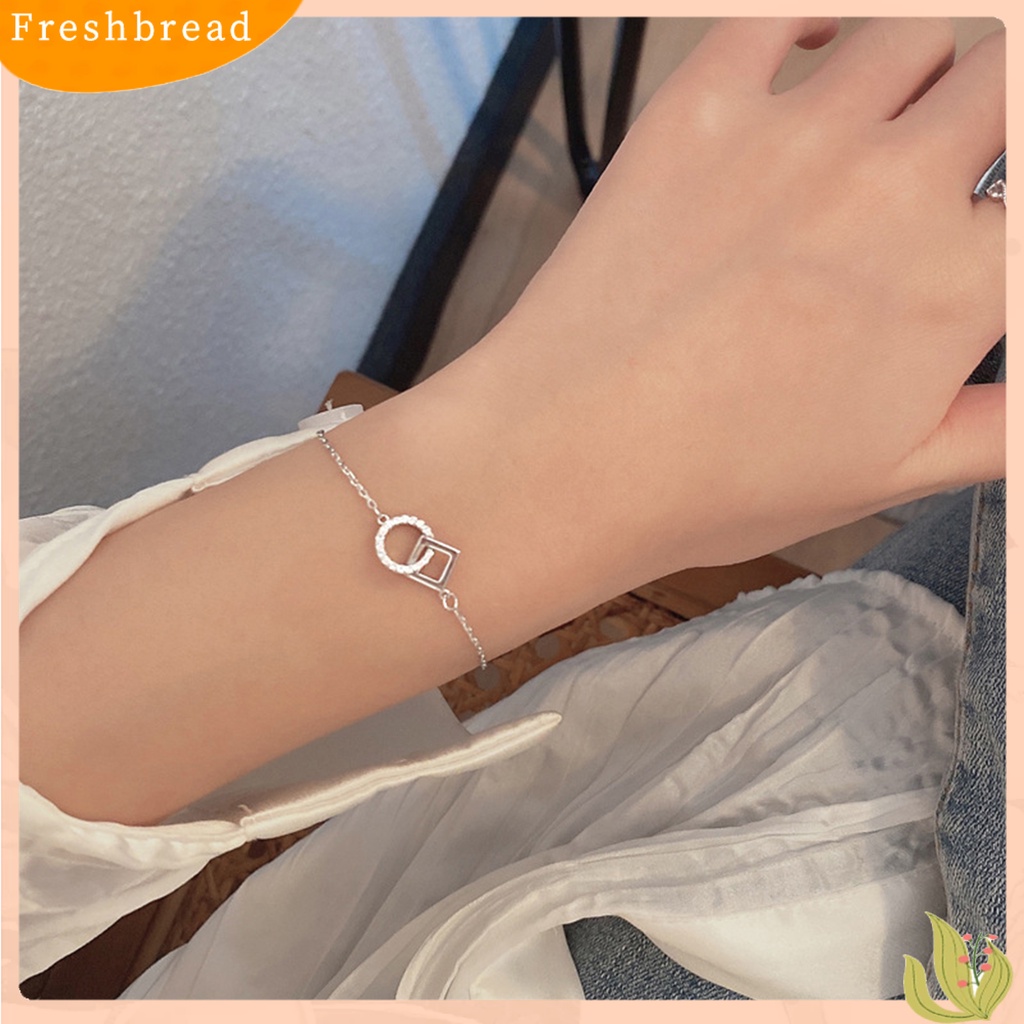 &lt; Freshbread &gt; Wanita Gelang Adjustable Berlian Imitasi Mengkilap Hias Kepribadian All-match Dekorasi Geometris Persegi Cincin Interlock Rantai Gelang Tangan Perhiasan Untuk Pacaran