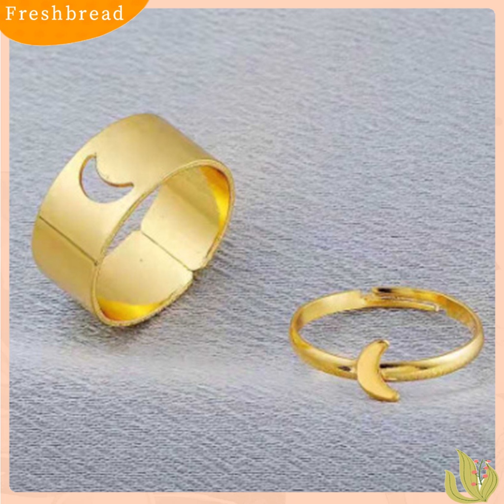 &lt; Freshbread &gt; 2pcs/Set Cincin Couple Warna Solid Matching Ring Gaya Punk Bentuk Bulan Cincin Pernikahan Hadiah Ulang Tahun