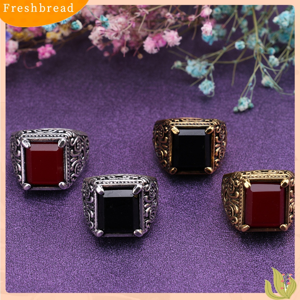 &lt; Freshbread &gt; Chinese Totem Vintage Square Resin Pria Perjamuan Cincin Lebar Band Jari Perhiasan