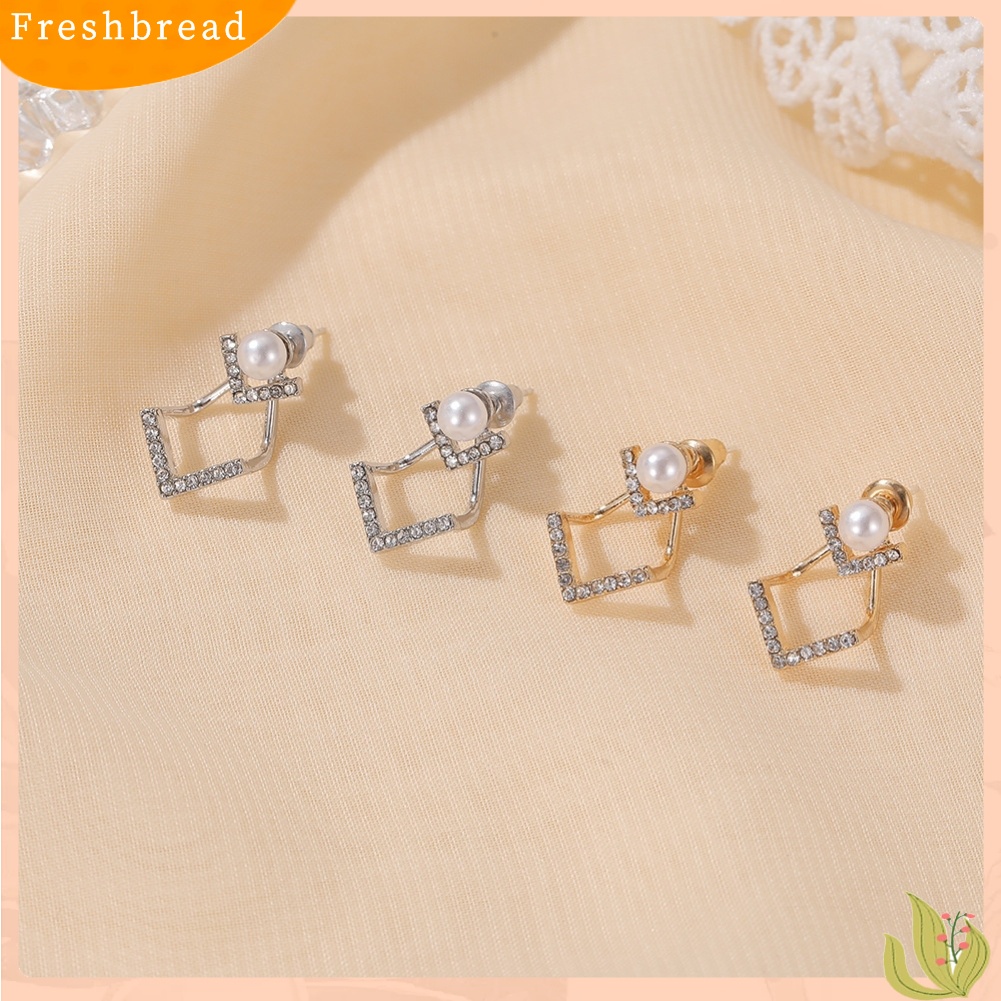 &lt; Freshbread &gt; Wanita Mutiara Imitasi Bentuk Panah Desain Segitiga Ear Stud Earrings Perhiasan Hadiah