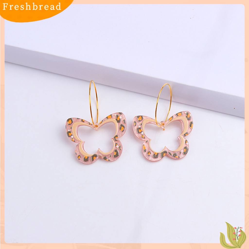 &lt; Freshbread &gt; 1pasang Anting Wanita Berongga Kupu-Kupu Perhiasan Vintage Anting Menjuntai Warna-Warni Untuk Liburan Pesta Pakaian Sehari-Hari