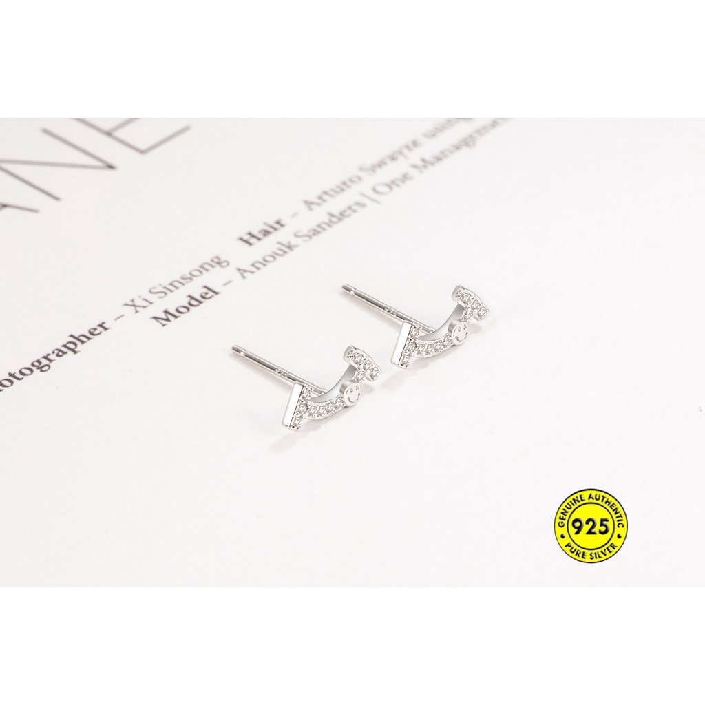 Anting S925 Silver Needle Smile Simple Dan Compact Berlian Imitasi Melengkung Untuk Wanita U1218