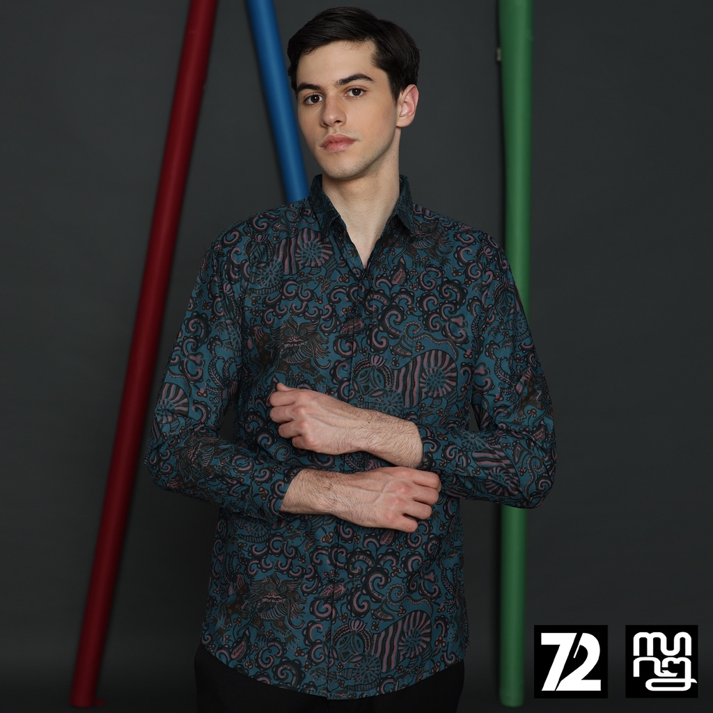 KEMEJA BATIK PRIA Katun Lengan Panjang Slimfit Motif Balian Warna Biru Tosca 723405 Cap 72 - Baju Kemeja Atasan Pakaian Setelan Batik Pria Cowok Laki Laki Remaja Keluarga Kantor Lengan Panjang Modern Slimfit Slim Fit Premium Kekinian