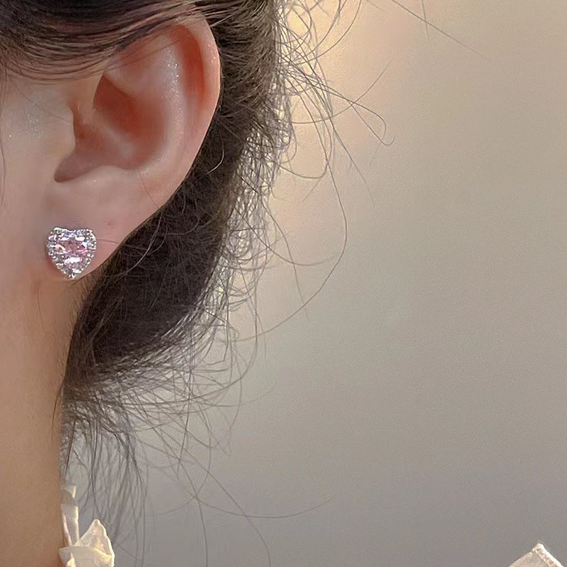 Anting Pejantan Geometris Hati Sayap Kristal Paduan Fashion Wanita