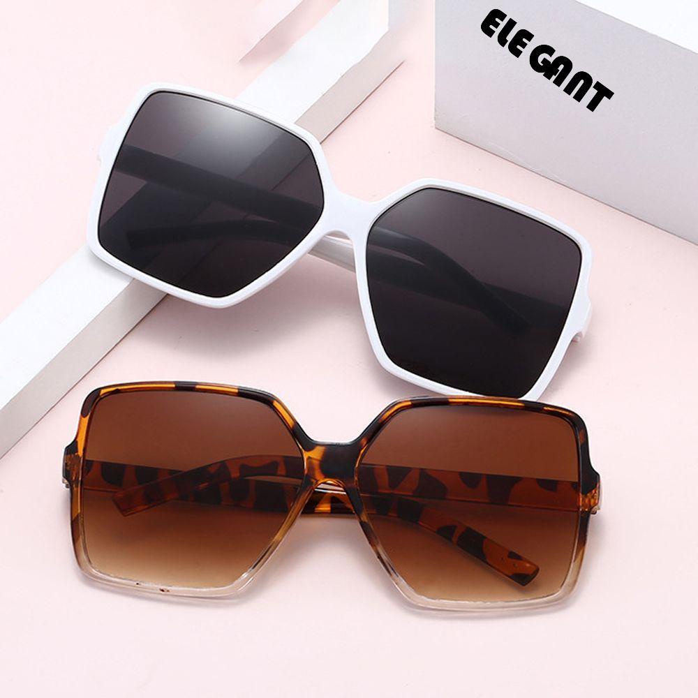 [Elegan] Kacamata Hitam Persegi Fashion Travel Vision Care UV400 Wanita Eyewear