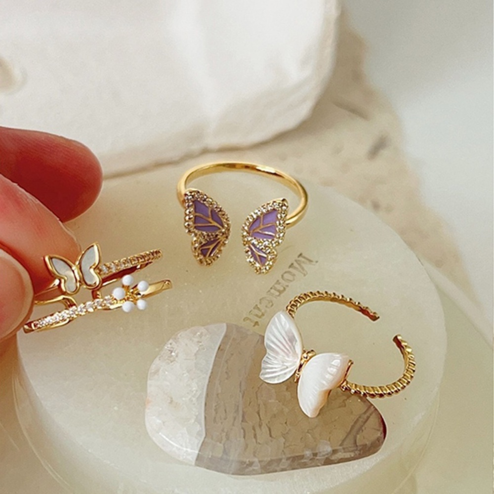 Cincin Desain Butterfly Warna Permen Gaya Korea Untuk Wanita