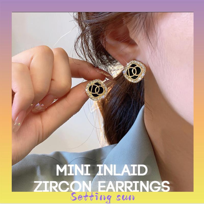 Anting pin perak S925 dengan Huruf zirkonia Anting pejantan berdesain persegi TN