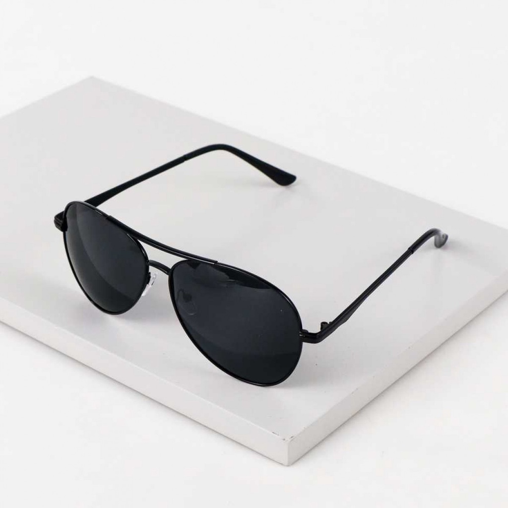 Aoron Kacamata Hitam Sunglasses Polarized Lens UV Protection