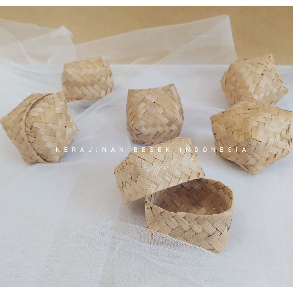 Bambu Bambu SEPASANG BESEK NATURAL 3cm // Kotak jarum // Kotak perhiasan// Besek kotak// Besek mini/