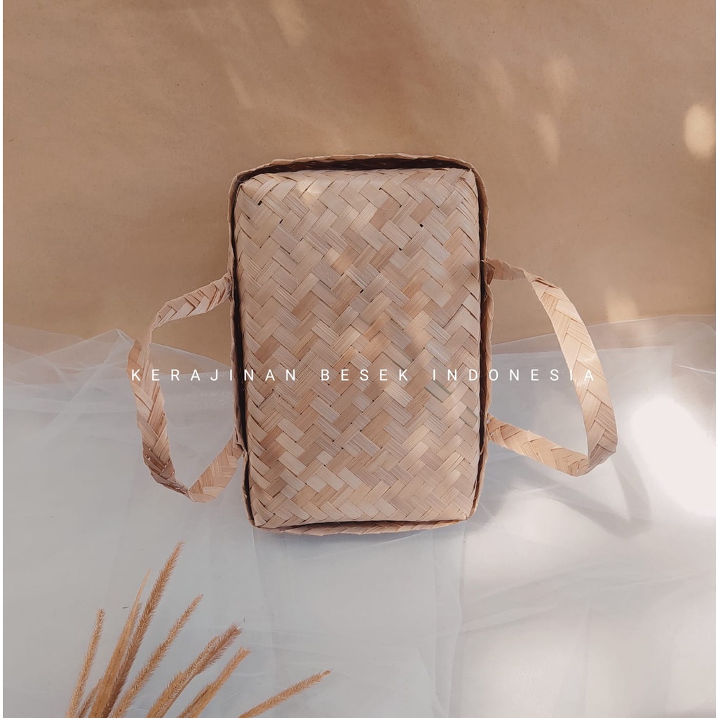 Bambu SEPASANG BESEK PERSEGI PANJANG JINJING NATURAL ukuran 30cm x 15cm// Tempat hampers murah// Bes
