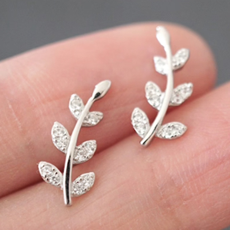 Dainty Leaf Olive Shaped Silver Color Stud Earrings Untuk Wanita Shiny Daily Wear Fancy Girl Ear Earrings Perhiasan Fashion