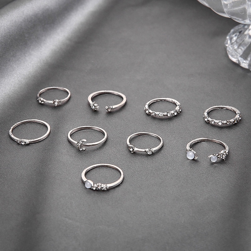 [Ready Stock]9pcs /Set Fashion Perempuan Cincin Sederhana Geometris Jantung Memutar Emas Cincin Set Wanita Berlian Imitasi Cincin Pesta Pernikahan Perhiasan Aksesoris