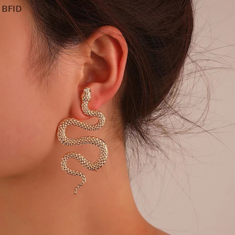 [BFID] 1pasang Hidup Ular Logam Drop Anting Retro Berlebihan Punk Hewan Telinga Stud Fashion Perhiasan Aksesoris Untuk Wanita Hadiah Ulang Tahun [ID]