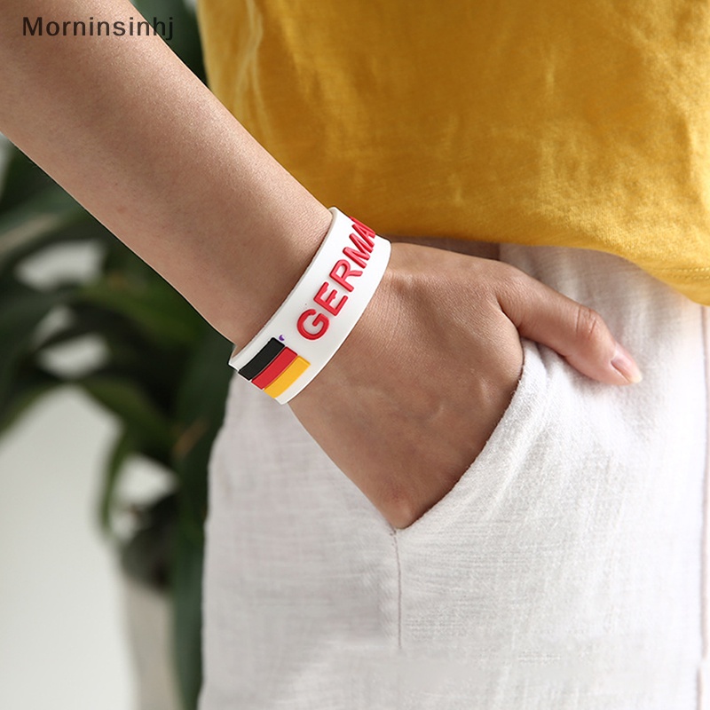 Mornin Souvenir Sepak Bola Piala Dunia Bendera Gelang Olahraga Elastis Silicone Wristband Bracelet id