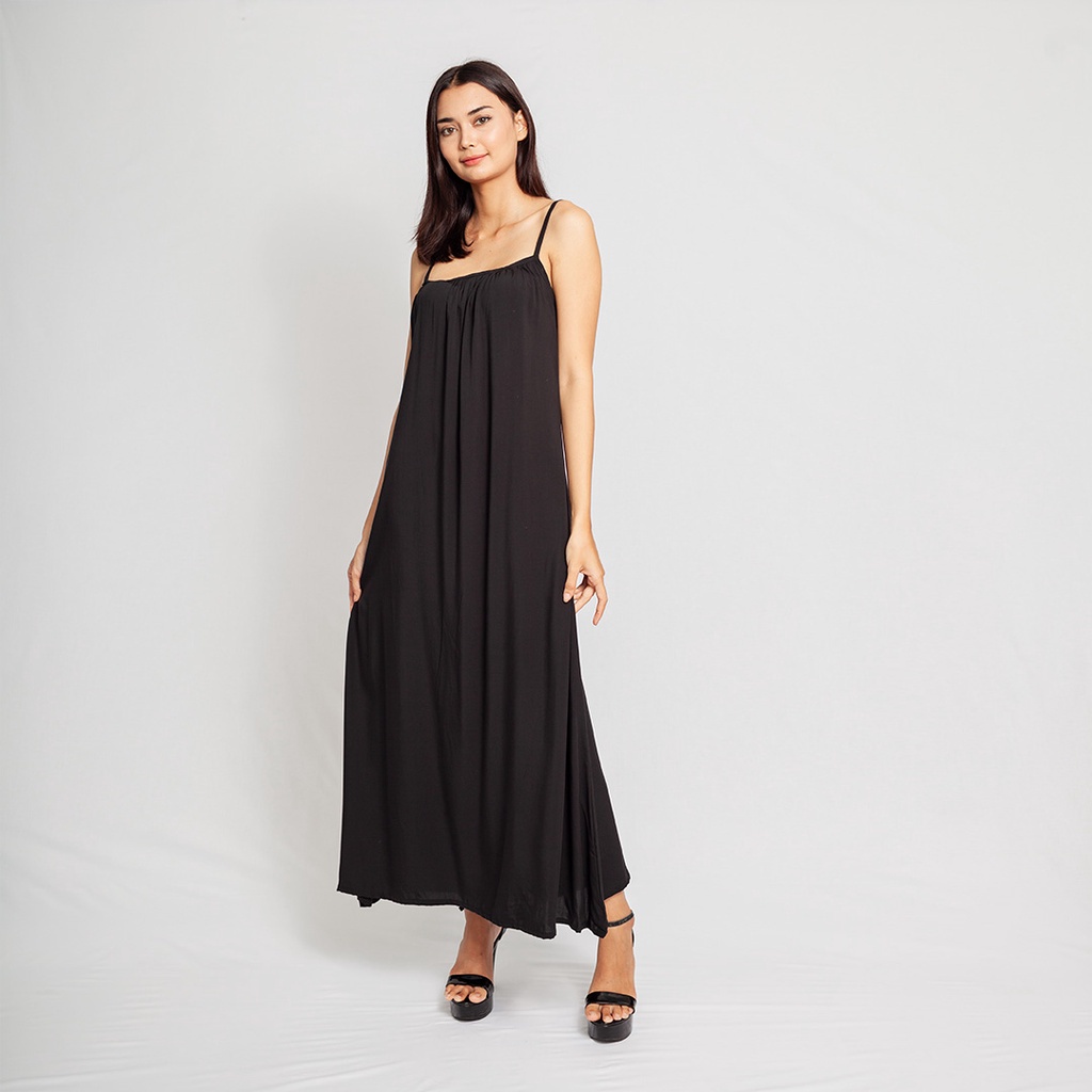 Tank Top Long Dress - Terusan Tali Kecil Hitam Nyaman