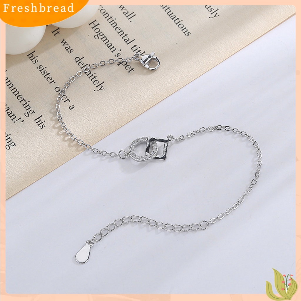 &lt; Freshbread &gt; Wanita Gelang Adjustable Berlian Imitasi Mengkilap Hias Kepribadian All-match Dekorasi Geometris Persegi Cincin Interlock Rantai Gelang Tangan Perhiasan Untuk Pacaran