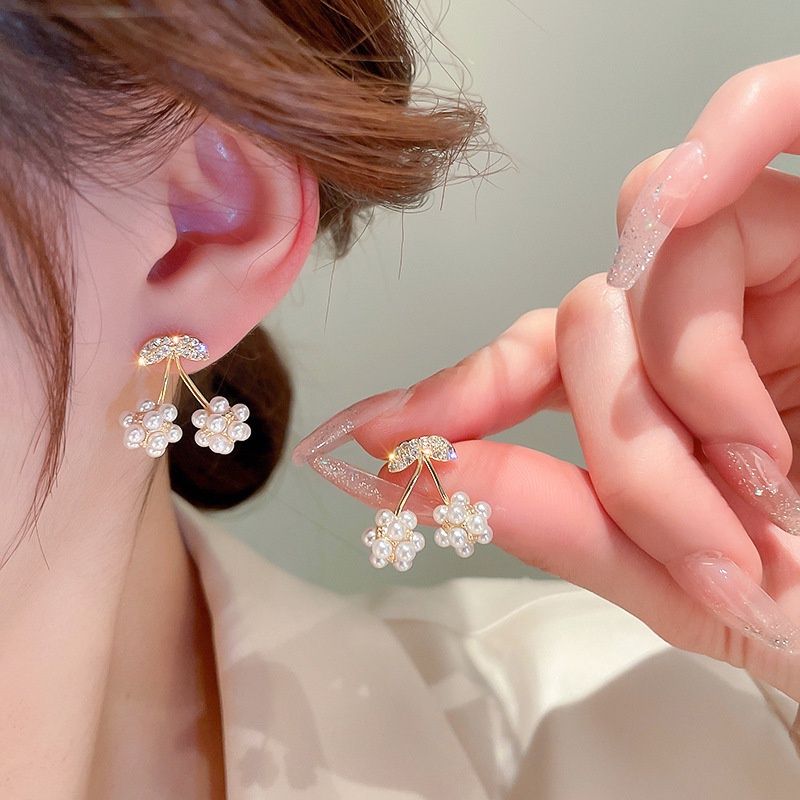 Berlian Imitasi Mutiara Cherry Manis Niche Desain ins Gaya Anting Temperamen Modis