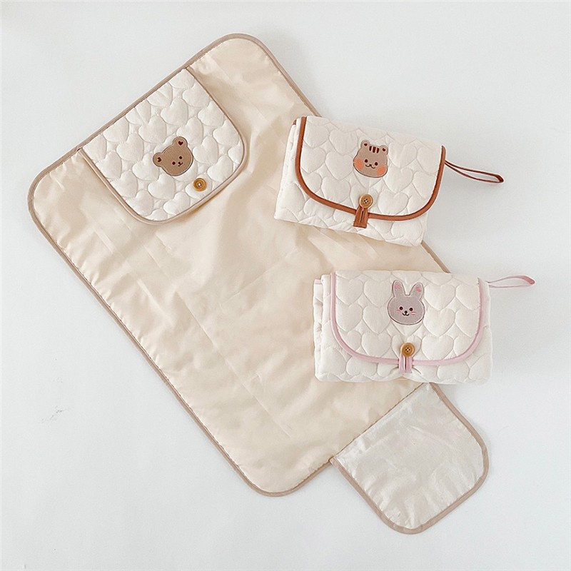 FOLDABLE DIAPERS PAD | Alas ganti popok bayi lipat | perlak ganti clutch