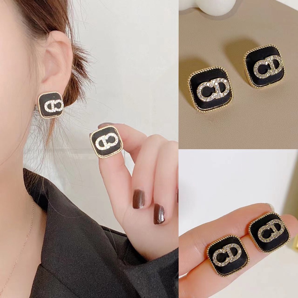Anting CD Kecil Perempuan2023Terbaru Trendi Serbaguna Fashion S925 Perak Jarum Telinga Dekorasi