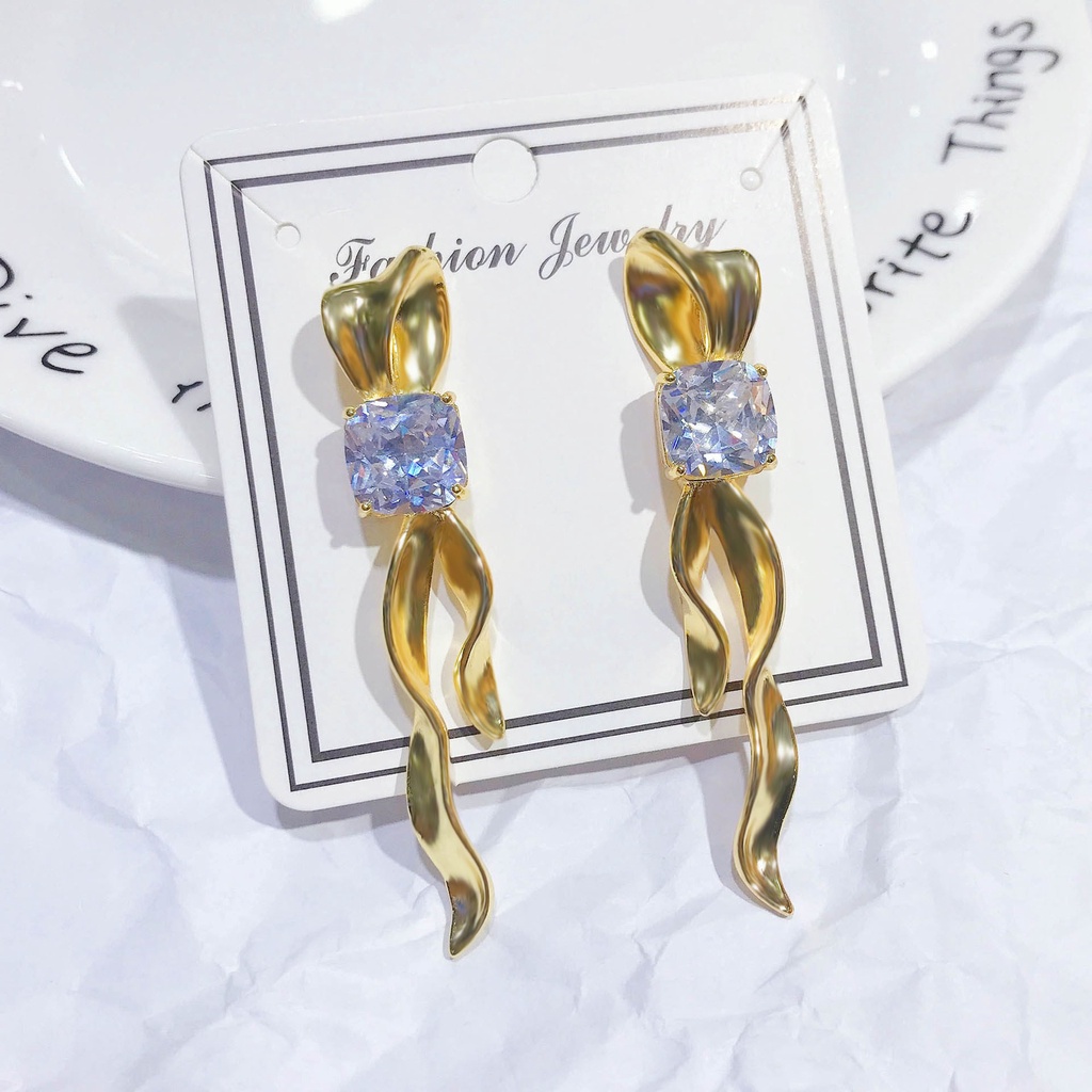 Goldkingdom Aksesoris Perhiasan Fashion Ready Stock Tali Logam Anting Persegi Fashion Jarum Perak Anting Panjang Perempuan