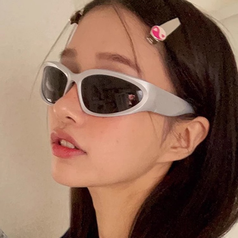 Roselife Cool Fashion Unisex Cat Eye Sunglasses Untuk Pria Wanita Y2K Trendy Lensa Polarised Mengemudi Kacamata Cyberpunk Shades Unisex Pasangan Kacamata