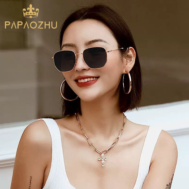 Papaozhu Keren Emas Logam Bingkai Kacamata Untuk Wanita Pria Trendi UV400 Perlindungan Warna Temperamen Mengemudi Kacamata Matahari OOTD Eyewear