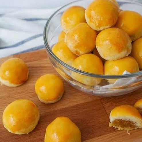 Koe Bakery Kue Kering Nastar Nanas Lebaran Imlek Hampers