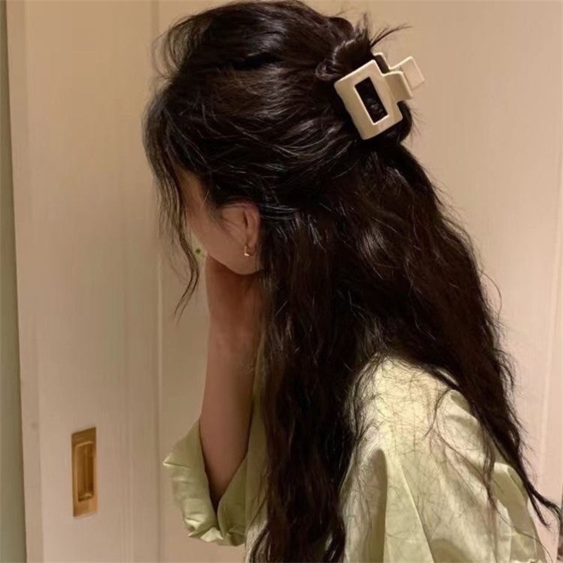 Women Korean INS Style Resin Hair Clips /Fashion Bentuk Persegi Cakar Rambut/Sederhana Mandi Shower Makeup Jepit Rambut/Hold Ponytail Hair Holder Hair Pin/Casual Big Barrette Crab