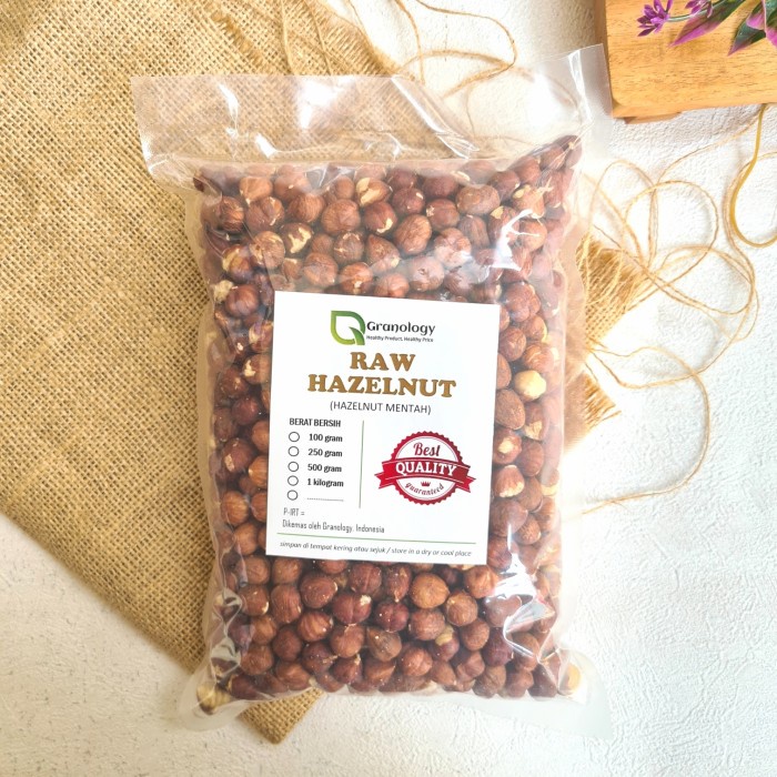 

✨Ready Stok✨ - Kacang Hazelnut Mentah / Raw Hazelnut - 1 kg