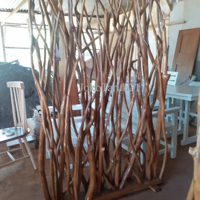 partisi ranting penyekat ruangan kayu murah