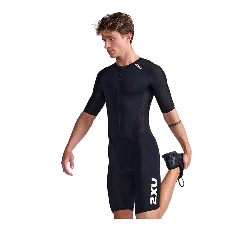 2XU MEN AERO SLEEVED TRISUIT - BLACK