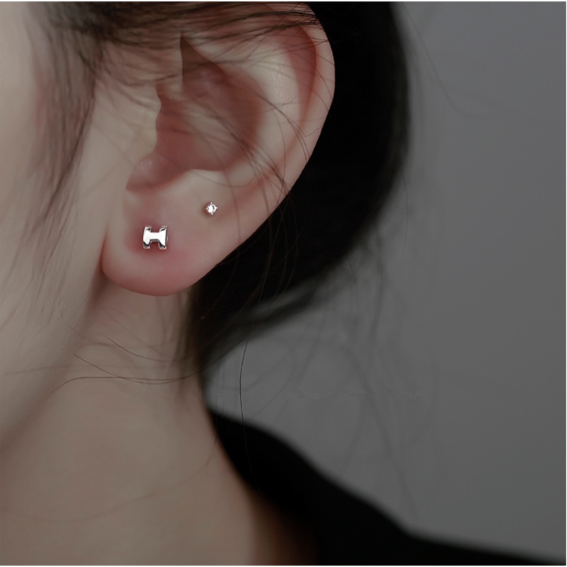 Roselife S925 Perak 3D Mini Huruf H Stud Anting Untuk Wanita Perempuan Pakaian Sehari-Hari Hypoallergenic Earring Pick Gratis Telinga Perhiasan Aksesoris 1pasang