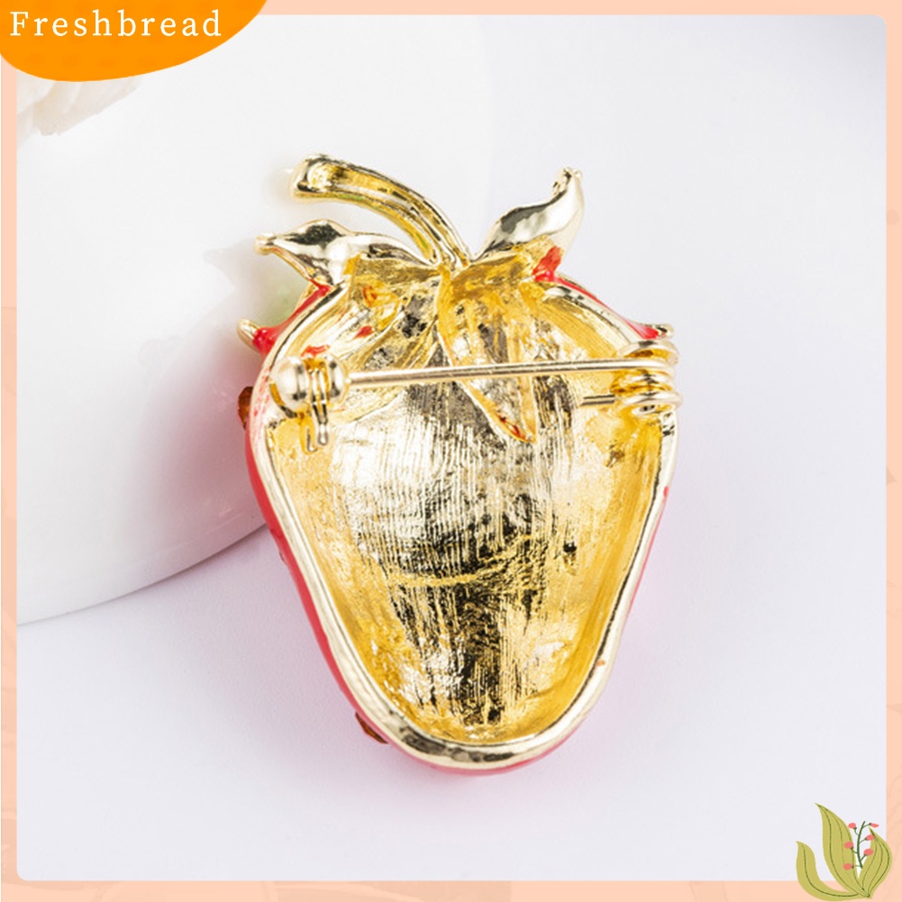 < Freshbread > Lucu Strawberry Bentuk Berlian Imitasi Hias Bros Pin Wanita Ransel Jaket Dekorasi