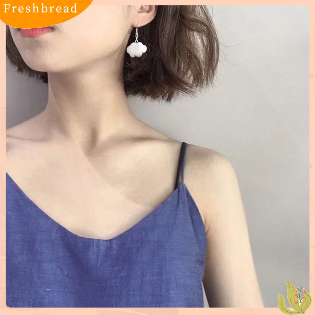 &lt; Freshbread &gt; 1pasang Anting Kait Motif Kartun Awan Indah Anting Menjuntai Warna Permen Untuk Pakaian Sehari-Hari